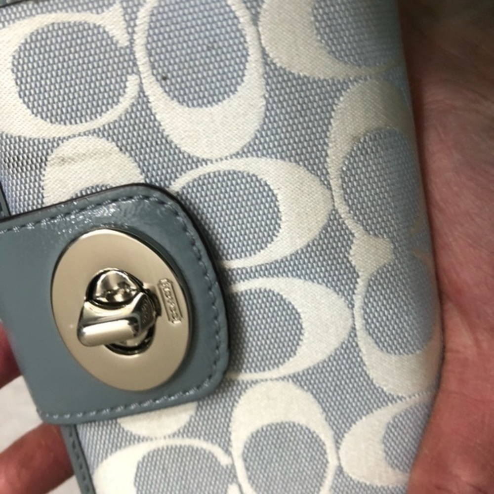 Coach blue/gray signature vintage y2k turnlock wallet - Picture 7 of 9